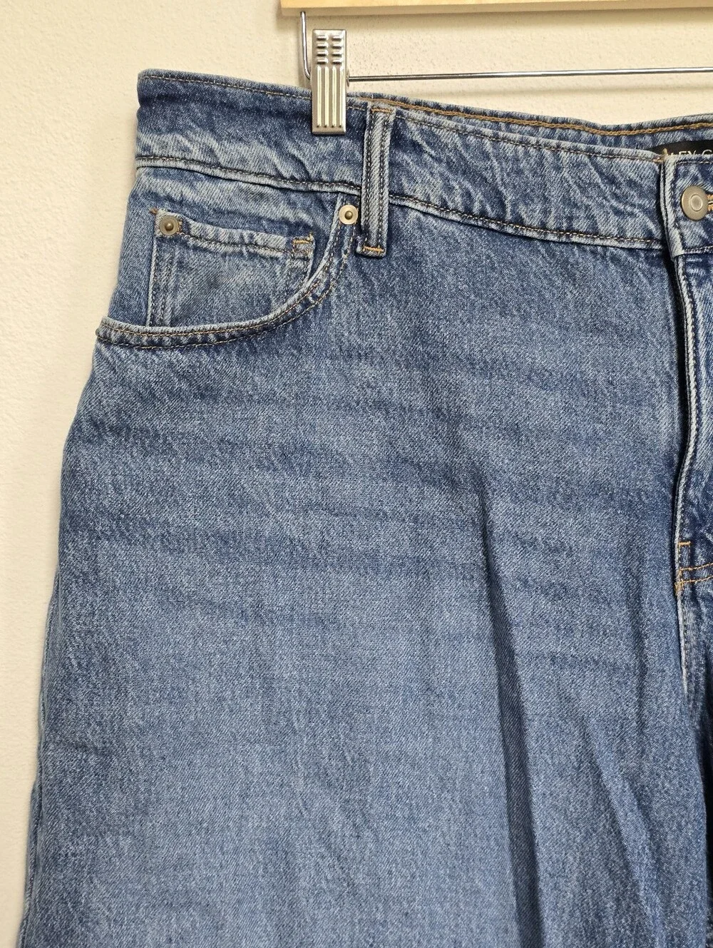Ashley Graham Jorts Denim Bermuda Shorts Raw Hem Medium Wash Plus 14W